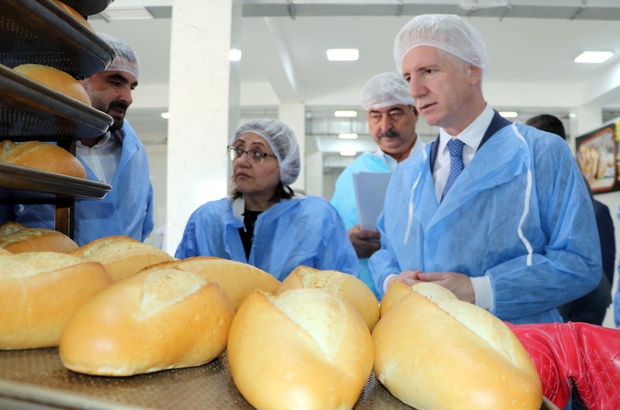 Gaziantep’te halk ekmek üretimi ve satışı başladı..
